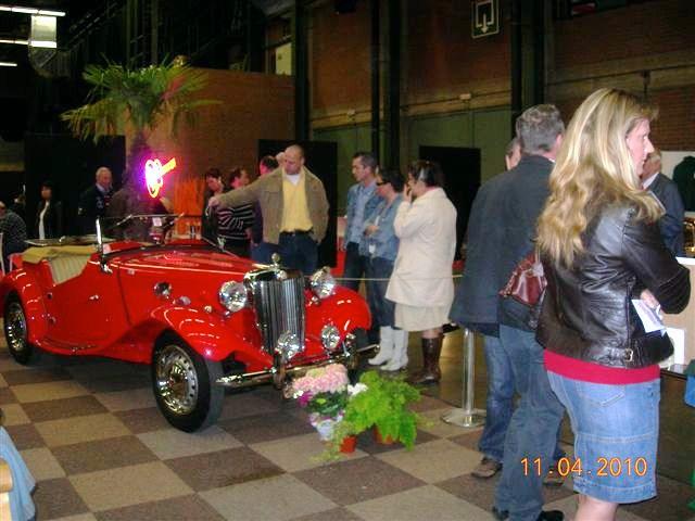 Oldtimerbeurs Genk 2010 018.jpg